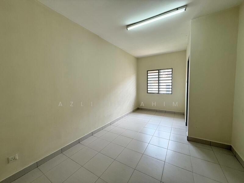 For Sale - Seksyen 17 Shah Alam