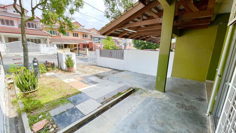 For Sale - Taman Equine Seri Kembangan