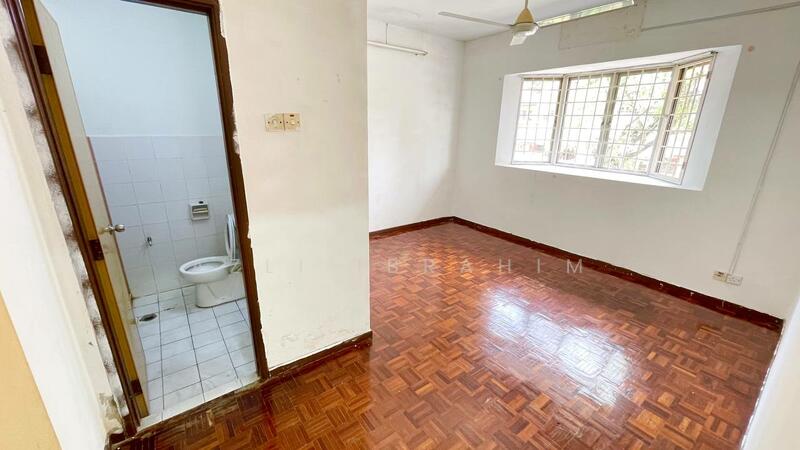 For Sale - Taman Equine Seri Kembangan