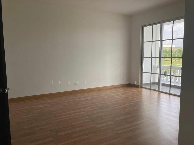 For Sale - 2-storey Terrace House at Eco Majestic