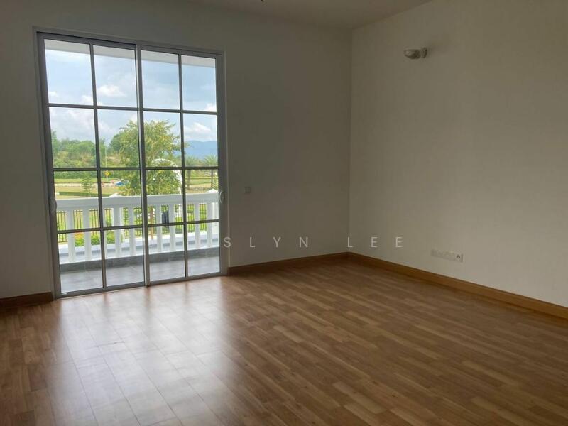 For Sale - 2-storey Terrace House at Eco Majestic