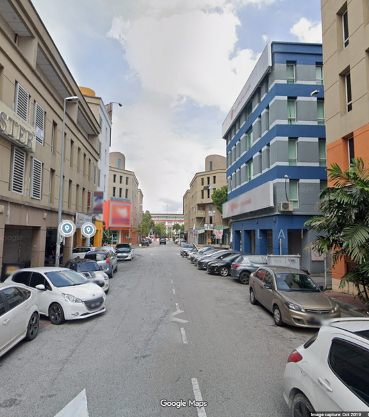 For Sale - Seksyen 4, Kota Damansara, The Strand Corner Shop For Sale