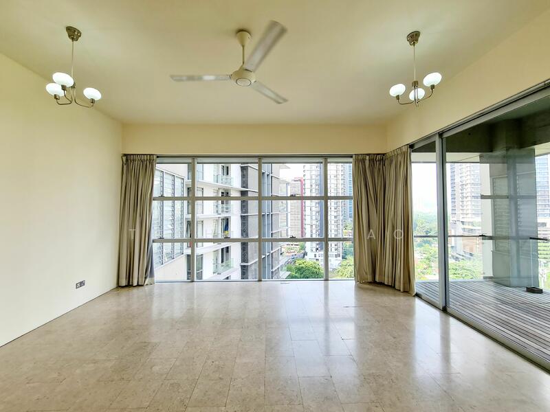 For Sale - Park Seven