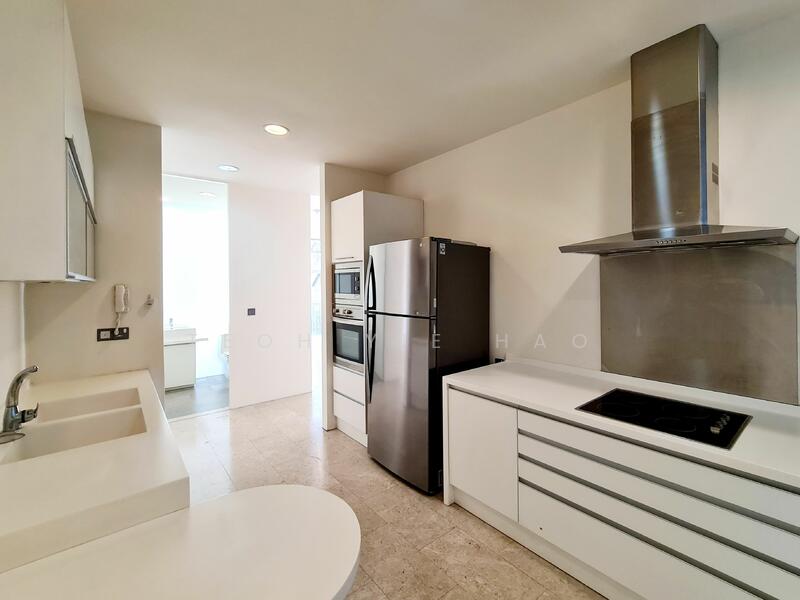 For Sale - Park Seven