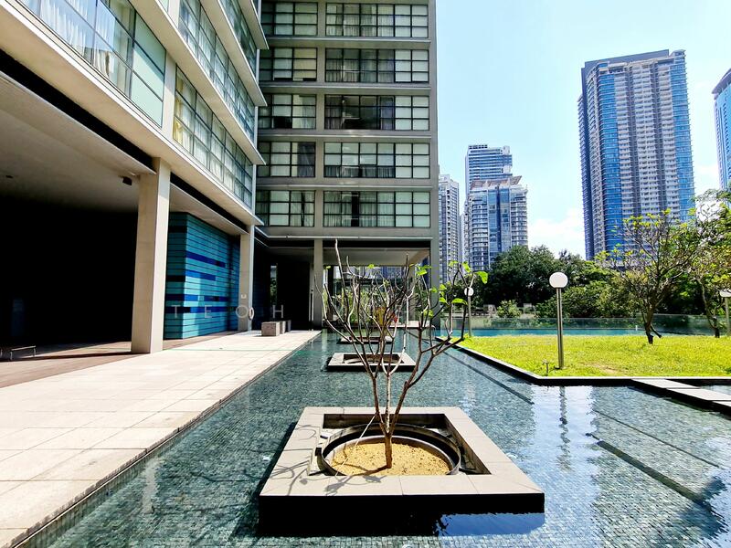 For Sale - Park Seven