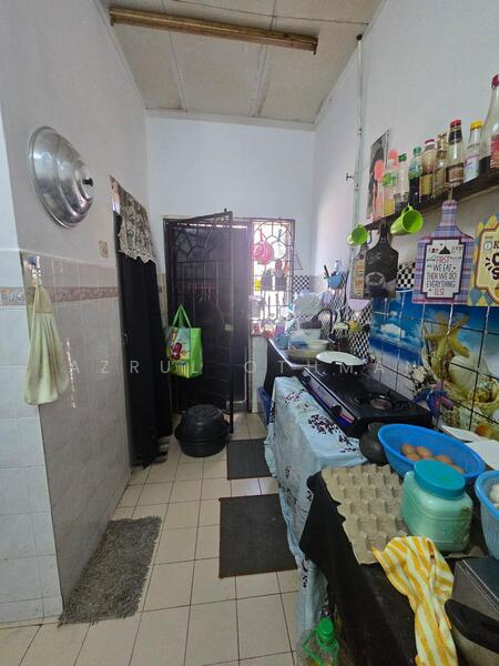 Rumah Teres 1 Tingkat untuk Dijual di Taman Pinggiran Senawang (Sungai Gadut) - Azrul Othman - PropertyGuru.com.my