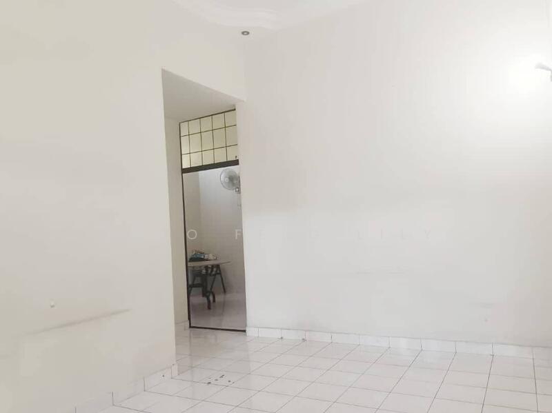 For Sale - Taman Molek, Jalan Molek 3, 81100 Johor Bahru