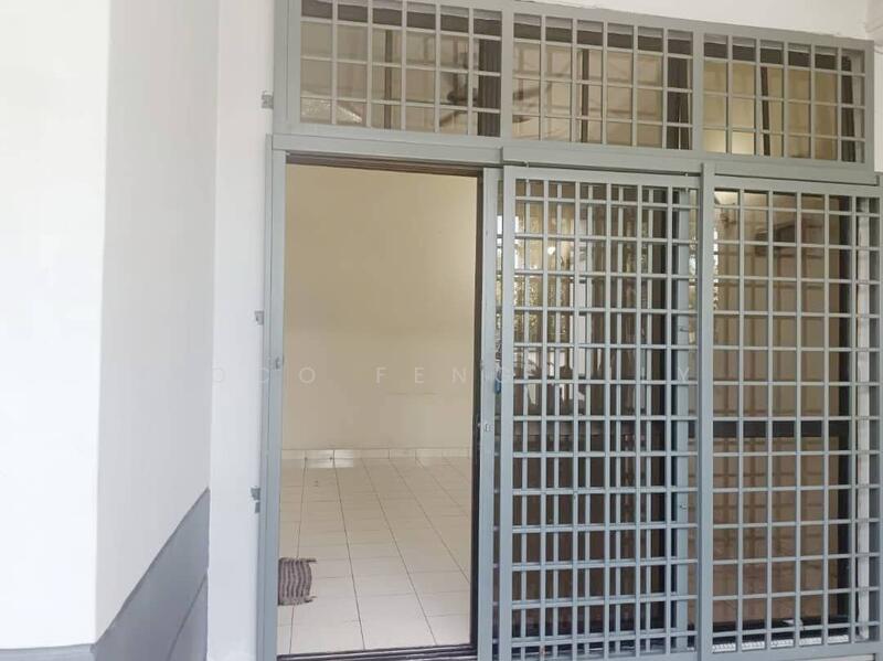 For Sale - Taman Molek, Jalan Molek 3, 81100 Johor Bahru