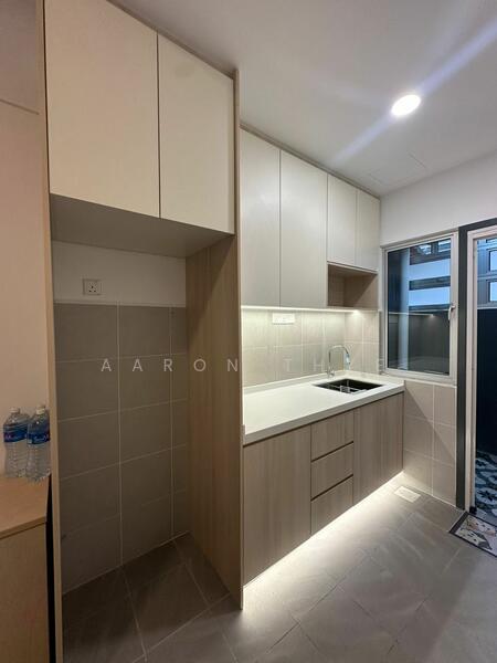 For Rent - Townhouse at Jalil Sutera