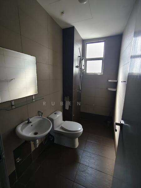 Untuk Disewa - LakeView Residency