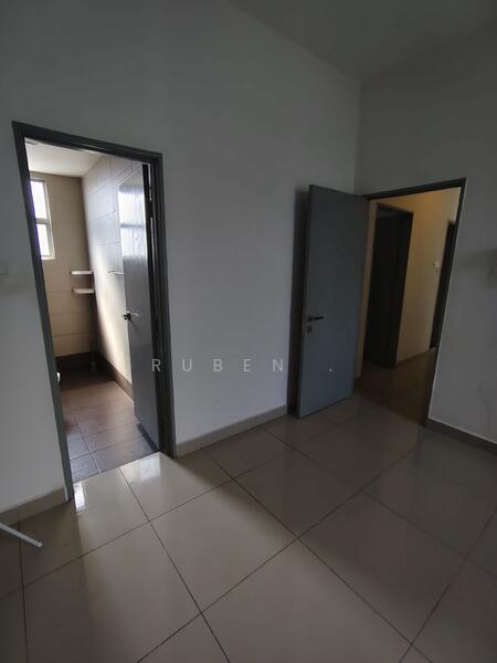 Untuk Disewa - LakeView Residency