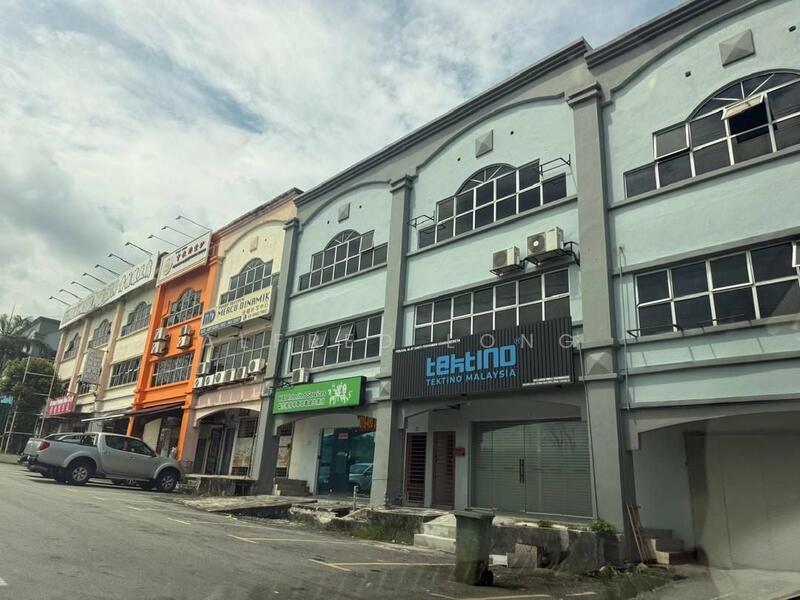 For Rent - Ground Floor Jalan Psk , Taman Bukit Serdang, Seri kembangan