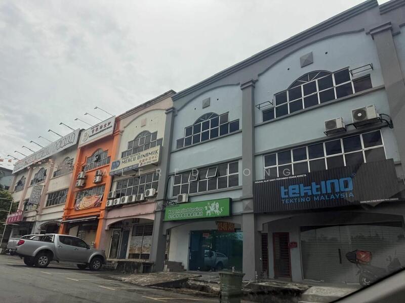 Shop for Rent in Taman Bukit Serdang (Seri Kembangan) - Alfred Long - PropertyGuru.com.my