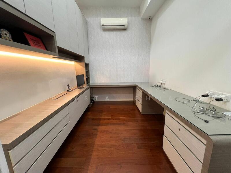 For Rent - 2-storey Terrace House at Casaman