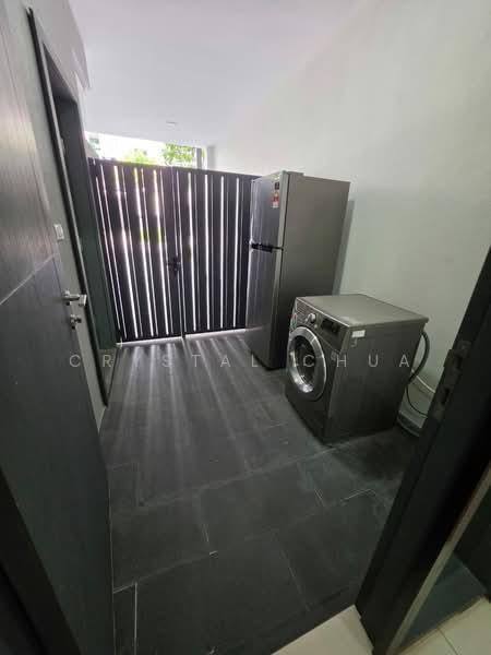2-storey Terraced House for Rent in Desa Parkcity (Kuala Lumpur) - Crystal Chua - Entrance - PropertyGuru.com.my