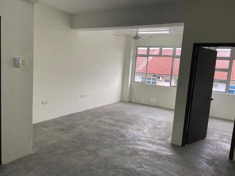 For Rent - Shop / Office at Ehsan Jaya