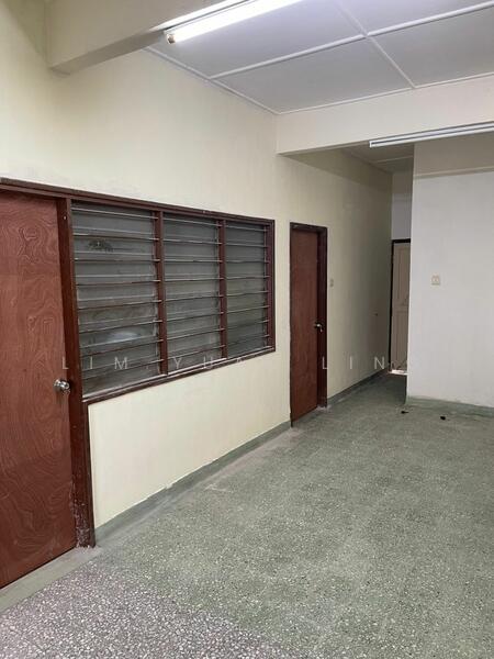 For Rent - 1-storey Terraced House at Taman Salak Selatan