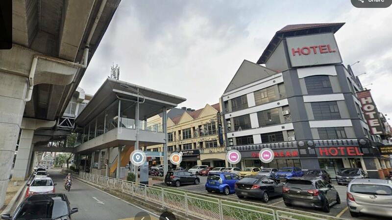 For Sale - ⭐ ROI 5% ⭐ 4sty Corner ⭐ 16000sf ⭐ 2 Retail Podiums ⭐