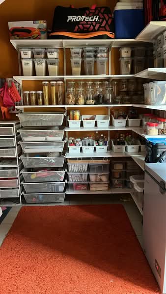 For Sale - Bungalow at Diamond City