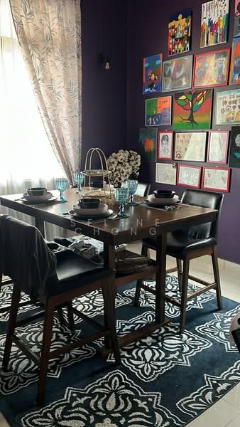 For Sale - Bungalow at Diamond City