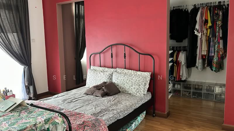 For Sale - Bungalow at Diamond City