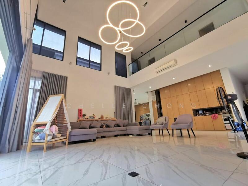 For Sale - Bungalow at Kayangan Heights