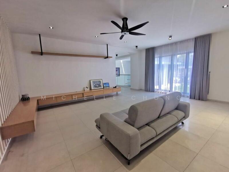 For Sale - Bungalow at Kayangan Heights