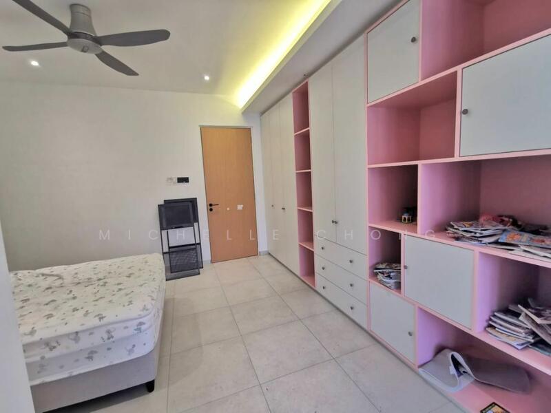 For Sale - Bungalow at Kayangan Heights