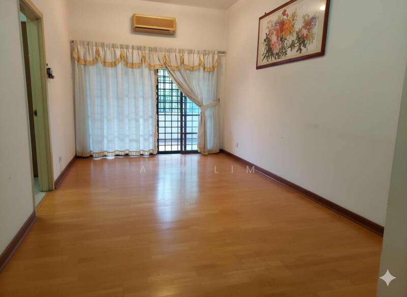 2-storey Terrace House at U8, Taman Bukit Jelutong untuk Untuk Dijual - RM 1,350,000, Mac 2026 - PropertyGuru.com.my