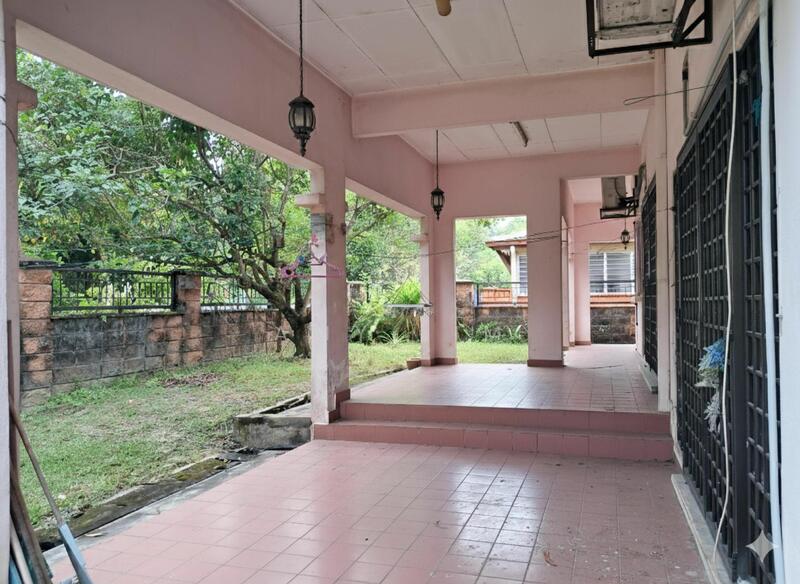 2-storey Terrace House at U8, Taman Bukit Jelutong untuk Untuk Dijual - RM 1,350,000, Mac 2026 - PropertyGuru.com.my