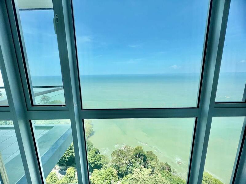 For Sale - 10 Island Resort