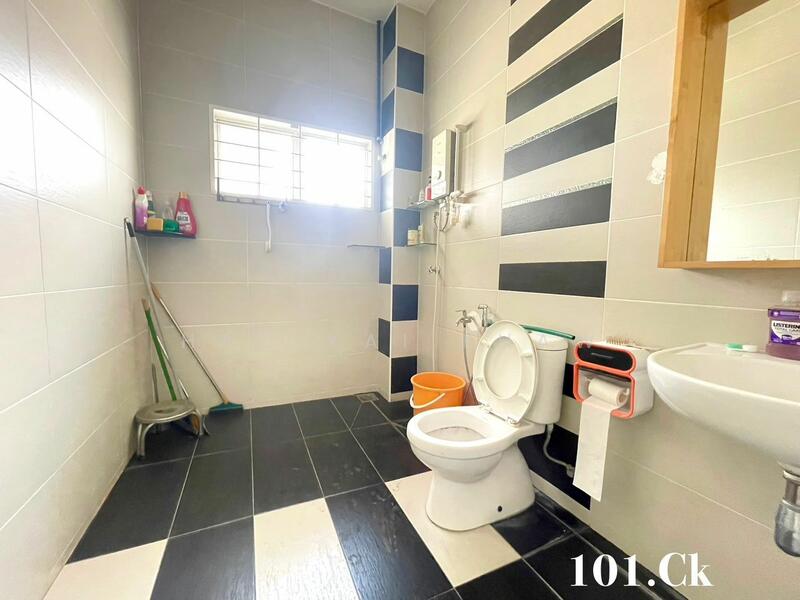 For Sale - Semi-Detached House at Banting
