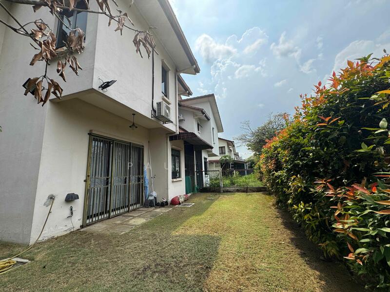 For Sale - Semi-Detached House at Glenmarie Cove