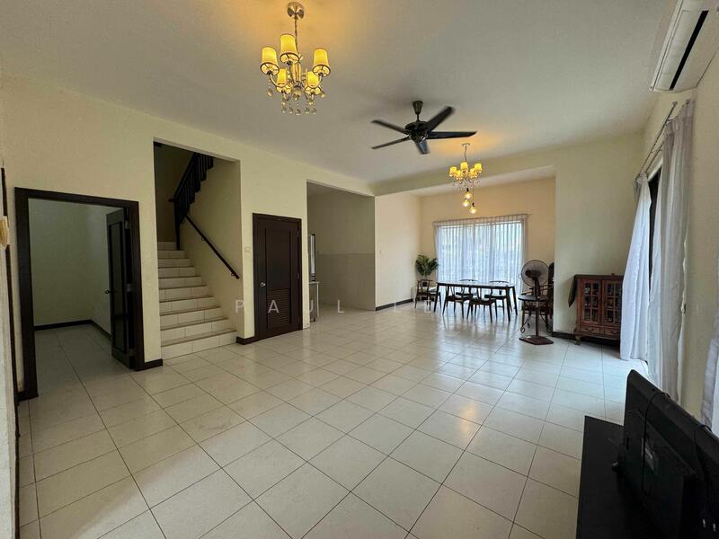 For Sale - Semi-Detached House at Glenmarie Cove