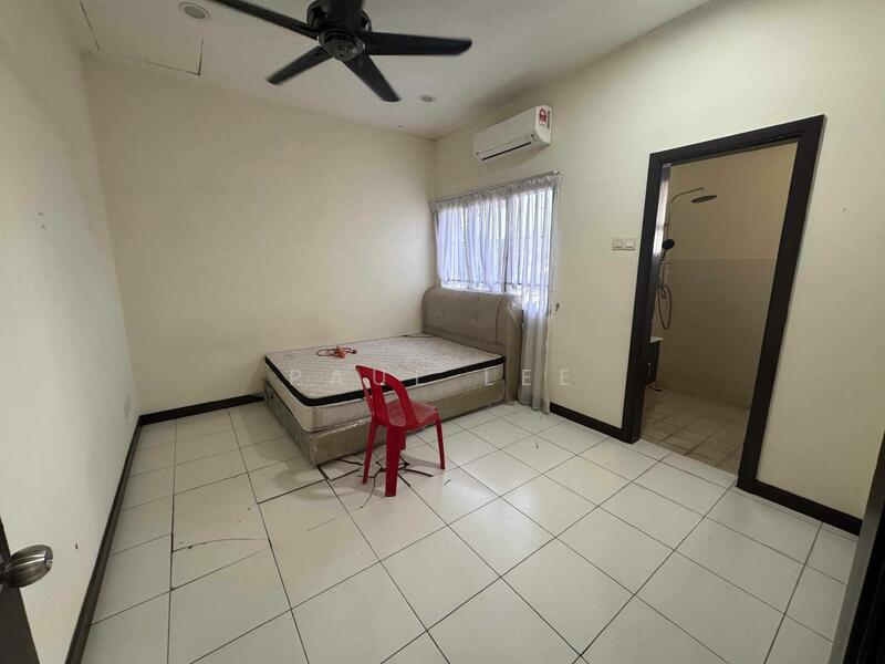 For Sale - Semi-Detached House at Glenmarie Cove