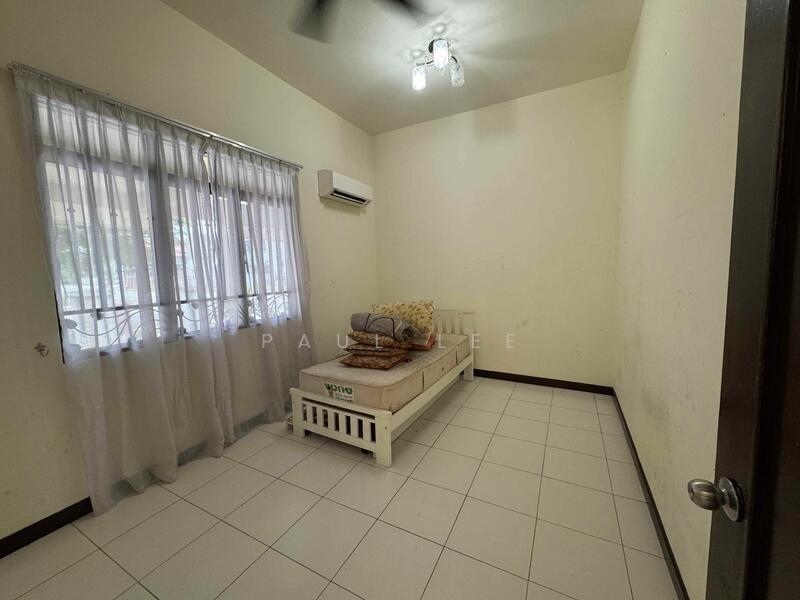 For Sale - Semi-Detached House at Glenmarie Cove