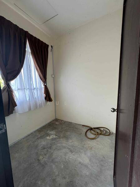 For Sale - Semi-Detached House at Glenmarie Cove