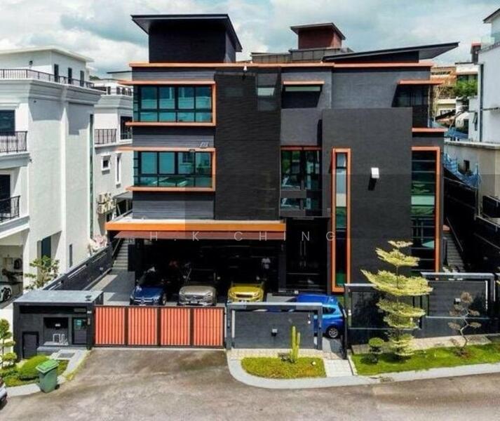 Untuk Dijual - Bungalow at Ampang Hilir