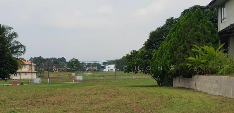 For Sale - Bungalow Land at Bayu Lakehomes