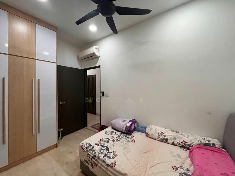 Condominium for Rent at The Henge - BC TAN - PropertyGuru.com.my