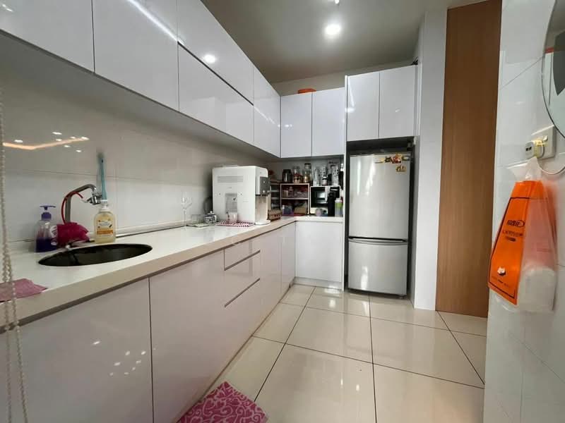 Condominium for Rent at The Henge - BC TAN - PropertyGuru.com.my