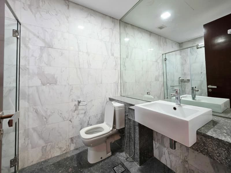 Untuk Disewa - One Menerung