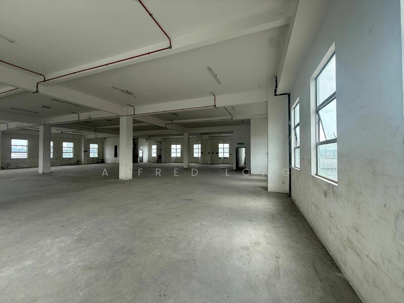 For Rent - Facing Road 4sty Semi-d Factory , Seri Kembangan