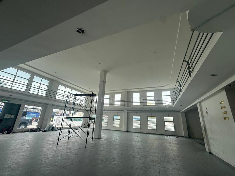 For Rent - Facing Road 4sty Semi-d Factory , Seri Kembangan