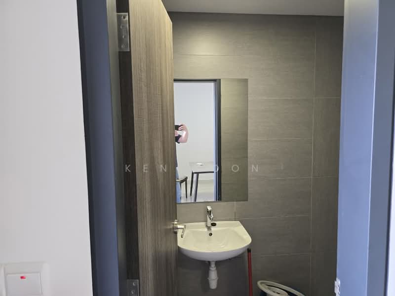Servis Apartment untuk Disewa di The New Duo @ Edumetro - Ken Soon - Bathroom - PropertyGuru.com.my