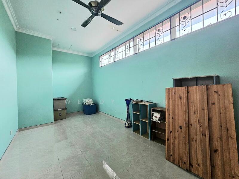 For Sale - 2.5-storey Terraced House at Taman Meranti Jaya