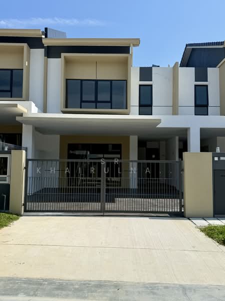 Untuk Dijual - 2-storey Terrace House at U12, Taman Cahaya Alam