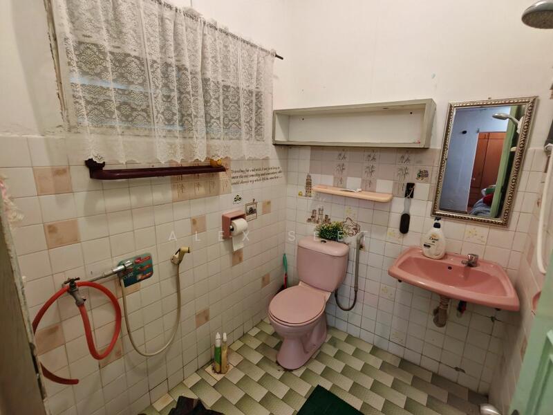 Untuk Dijual - 1-storey Terraced House at Seksyen 8