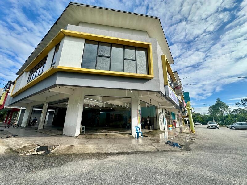 Shop / Office for Rent in Kota Emerald (Rawang) - Visaghan Naidu - PropertyGuru.com.my