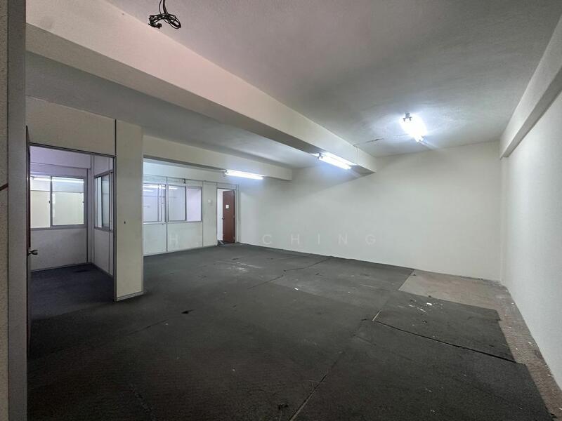 For Rent - 1.5sty Factory 24x80 Bukit Serdang Seri Kembangan